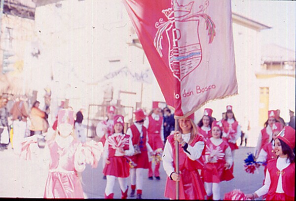 Carnevale1998eSfilata a Pergine_38