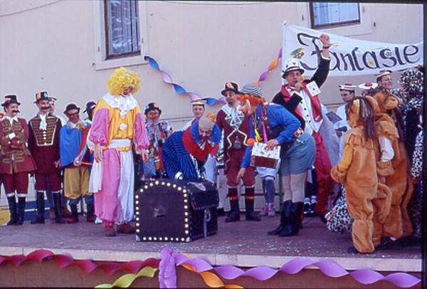 Carnevale1998eSfilata a Pergine_40